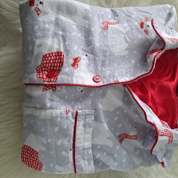 Pjs - Picture 2 of 3